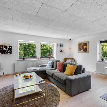 Charming On The 1st Floor In Stadil Tim