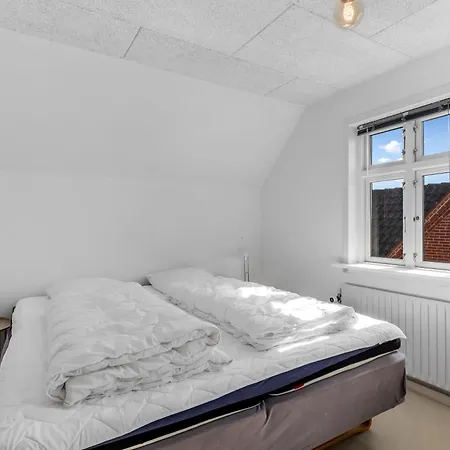 Hébergement de vacances Charming On The 1st Floor In Stadil *